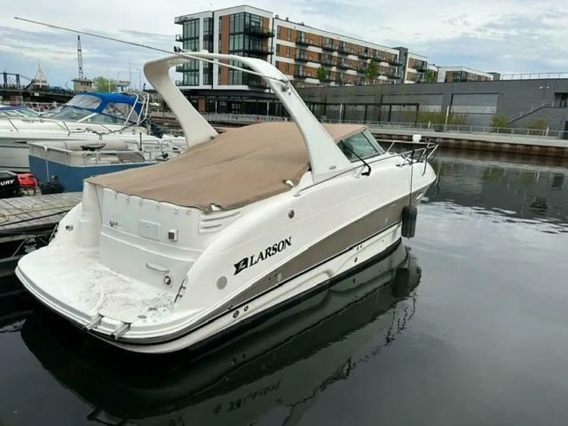 Slide: The Image of Larson Cabrio 274 2006 - 4