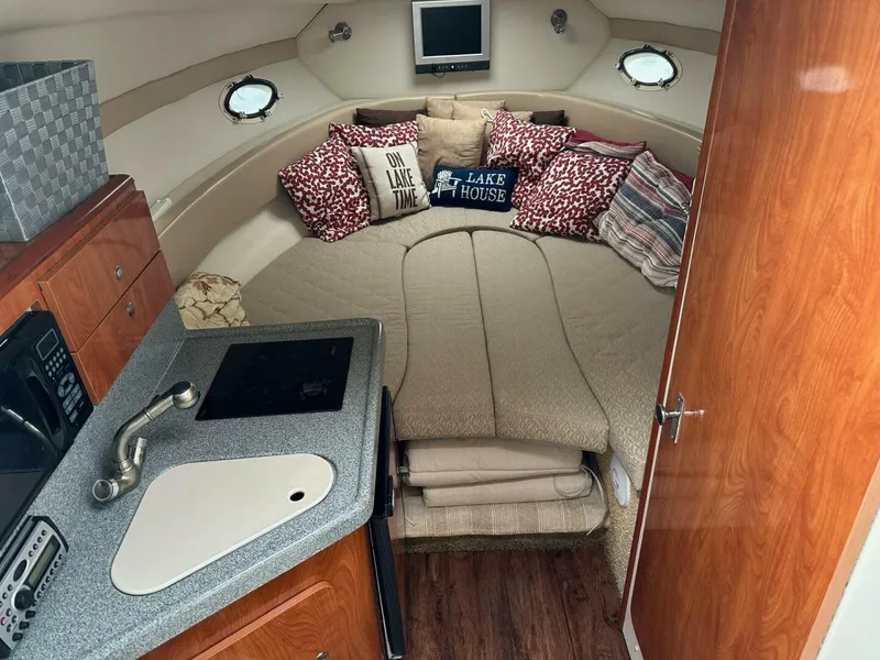 Slide: The Image of Larson Cabrio 274 2006 - 6