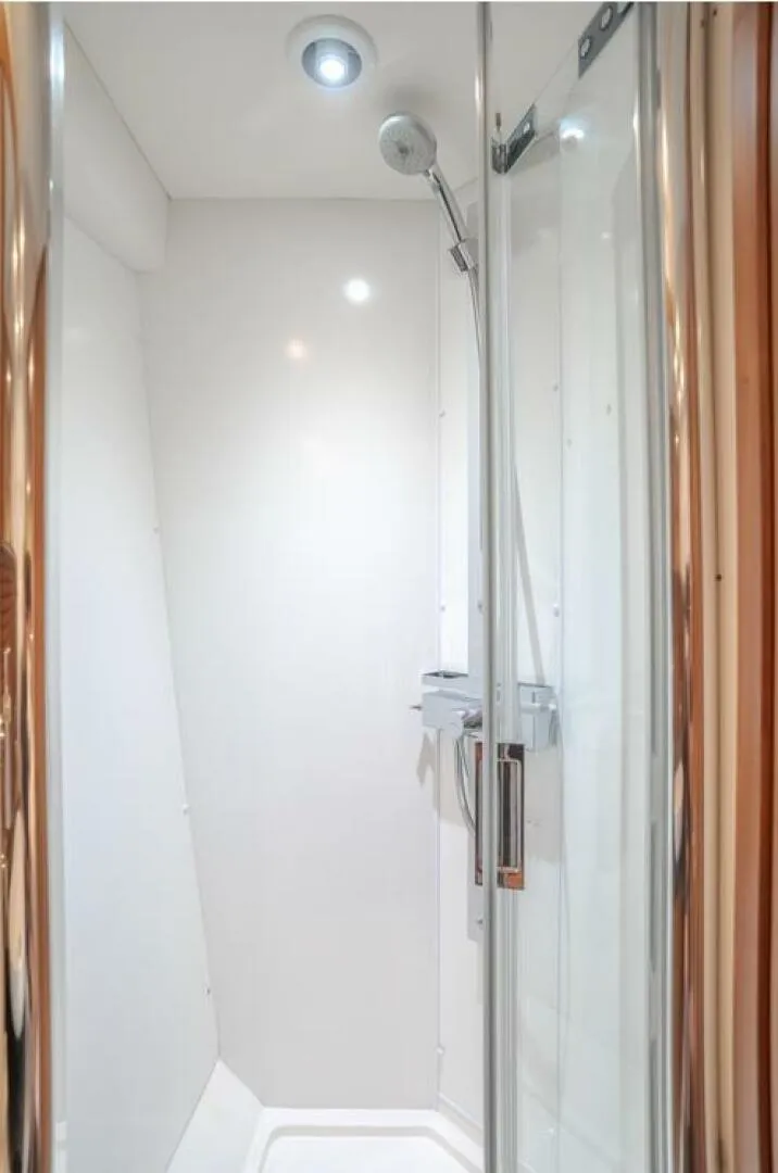 Slide: The Image of Sunseeker Portofino 48 2012 - 18