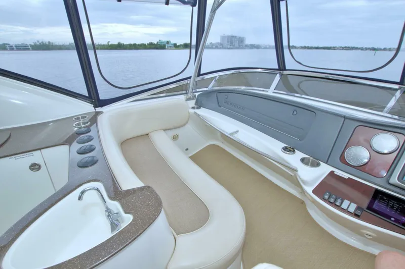 Slide: The Image of Meridian 441 Sedan 2013 - 19