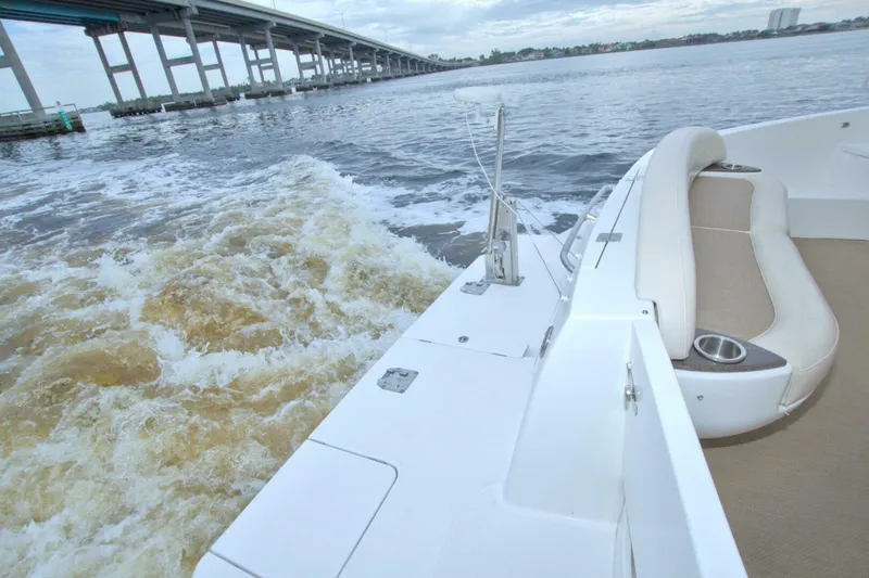 Slide: The Image of Meridian 441 Sedan 2013 - 30