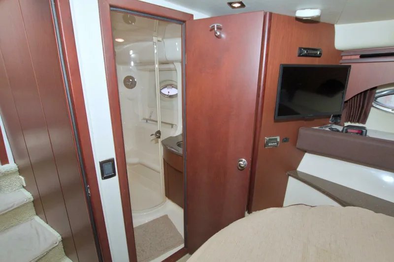 Slide: The Image of Meridian 441 Sedan 2013 - 52