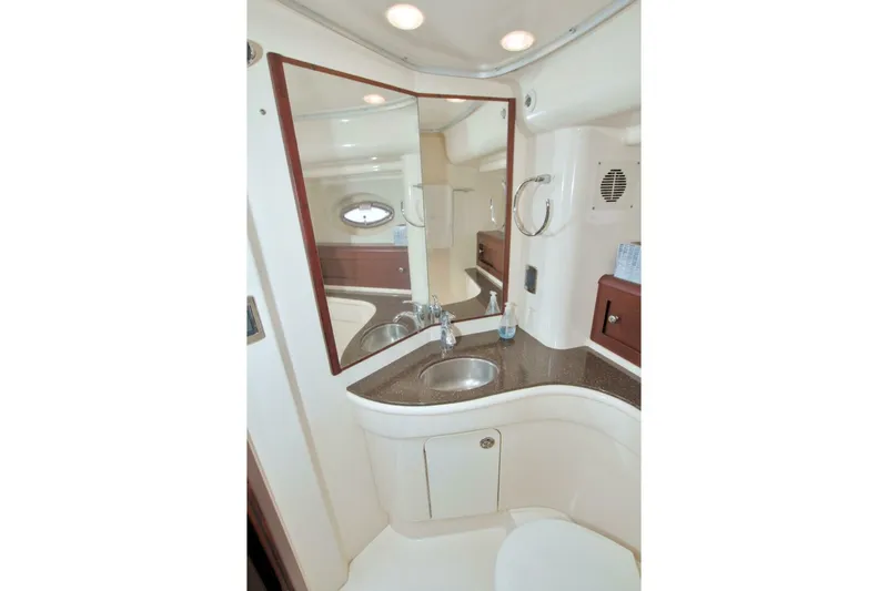Slide: The Image of Meridian 441 Sedan 2013 - 63