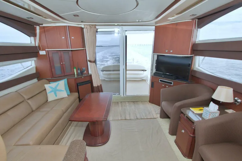 Slide: The Image of Meridian 441 Sedan 2013 - 65