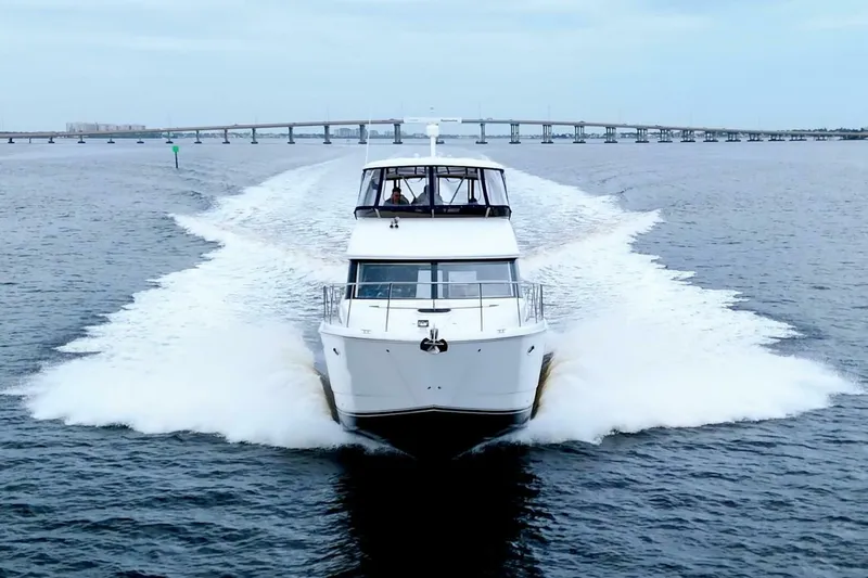 Slide: The Image of Meridian 441 Sedan 2013 - 7