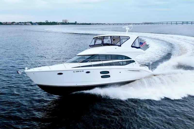 Slide: The Image of Meridian 441 Sedan 2013 - 8