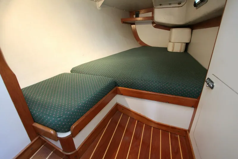 Slide: The Image of J Boats 120 1996 - 103