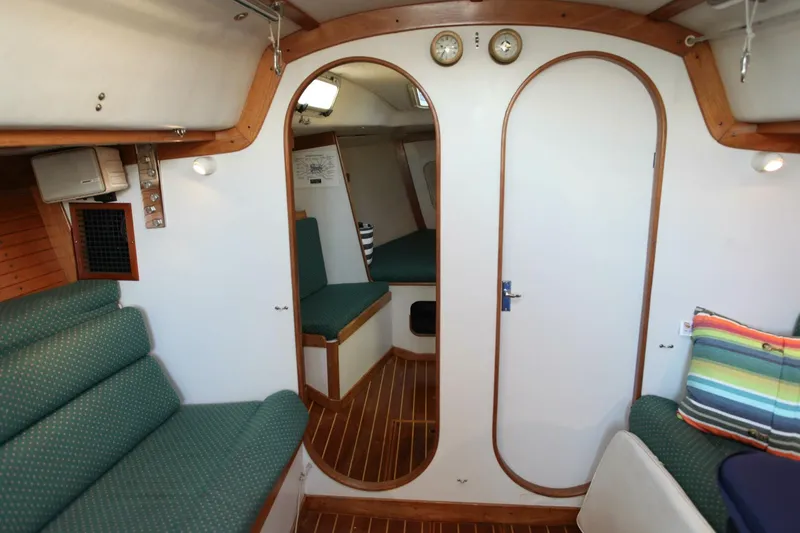 Slide: The Image of J Boats 120 1996 - 107