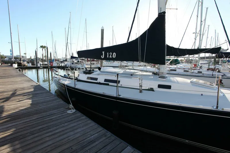 Slide: The Image of J Boats 120 1996 - 11