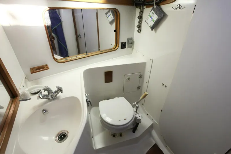 Slide: The Image of J Boats 120 1996 - 117