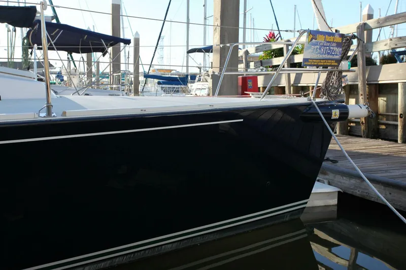 Slide: The Image of J Boats 120 1996 - 12