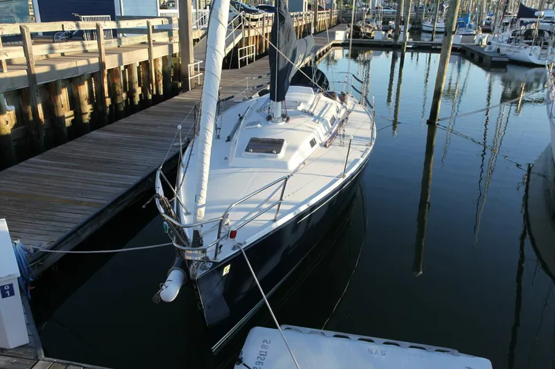 Slide: The Image of J Boats 120 1996 - 125