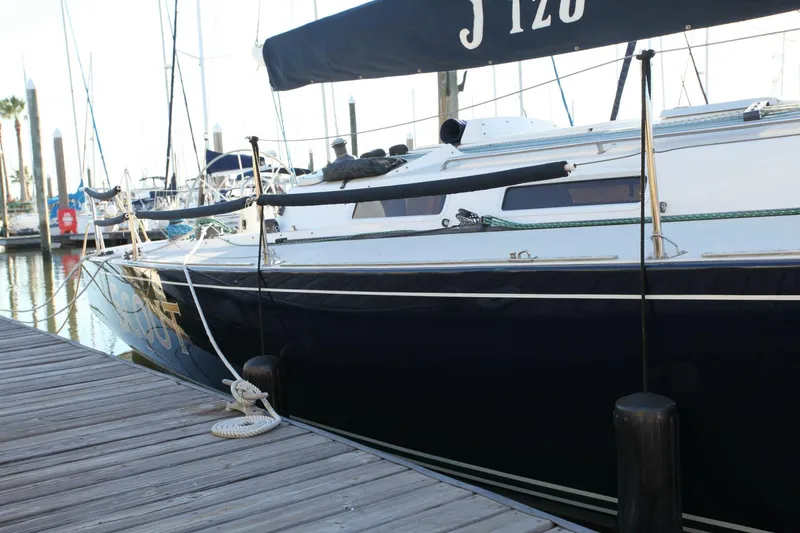 Slide: The Image of J Boats 120 1996 - 15