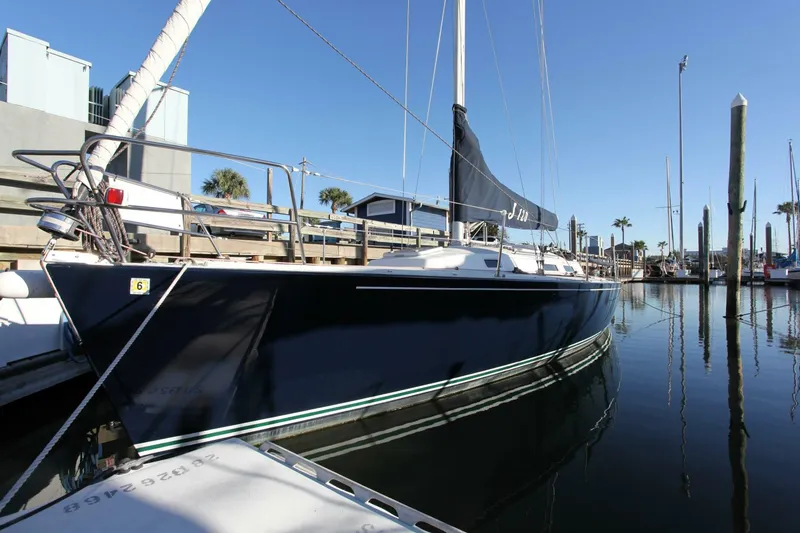 Slide: The Image of J Boats 120 1996 - 2