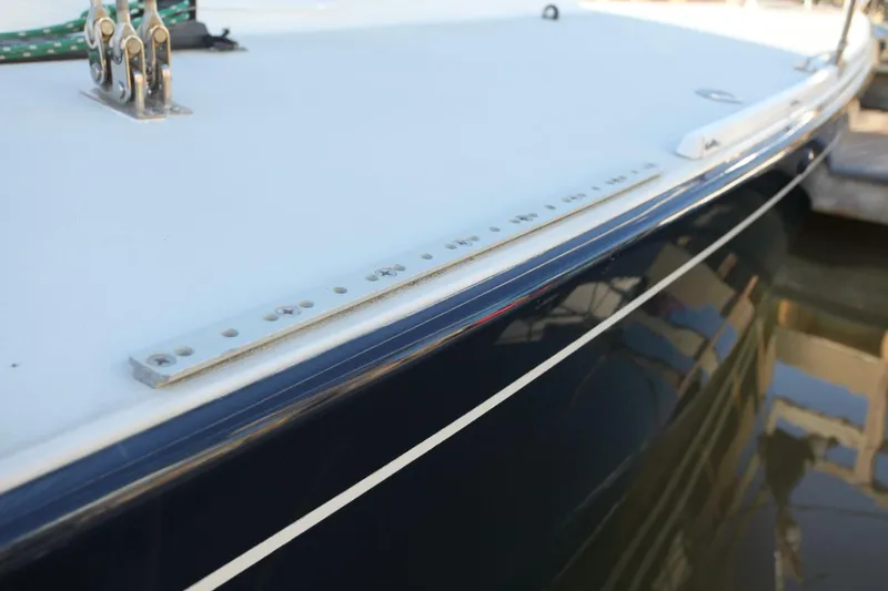 Slide: The Image of J Boats 120 1996 - 26