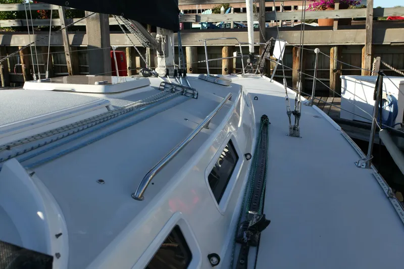 Slide: The Image of J Boats 120 1996 - 31
