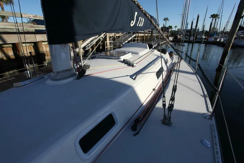 Slide: The Image of J Boats 120 1996 - 39
