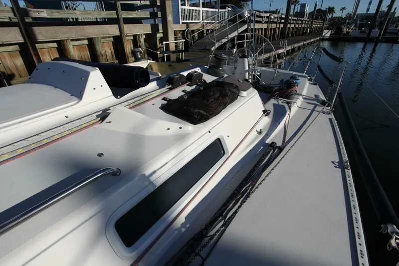 Slide: The Image of J Boats 120 1996 - 41
