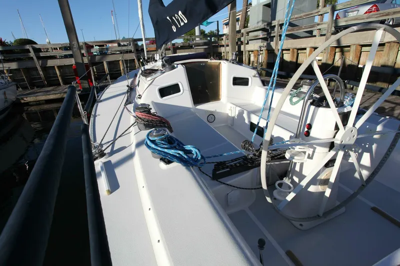Slide: The Image of J Boats 120 1996 - 48