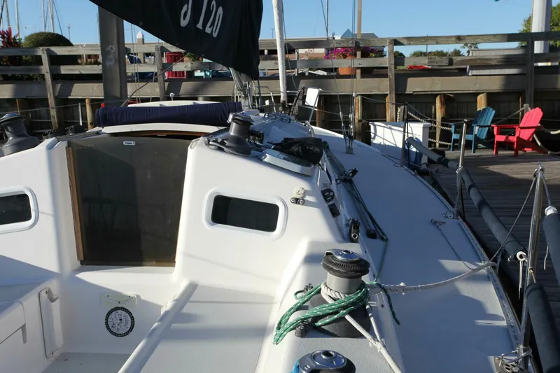 Slide: The Image of J Boats 120 1996 - 52