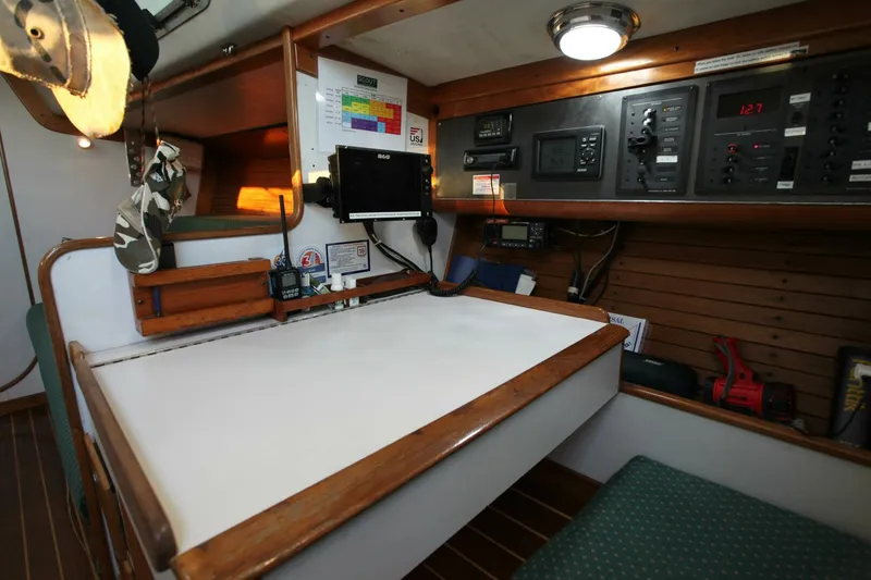 Slide: The Image of J Boats 120 1996 - 93