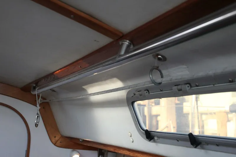 Slide: The Image of J Boats 120 1996 - 98