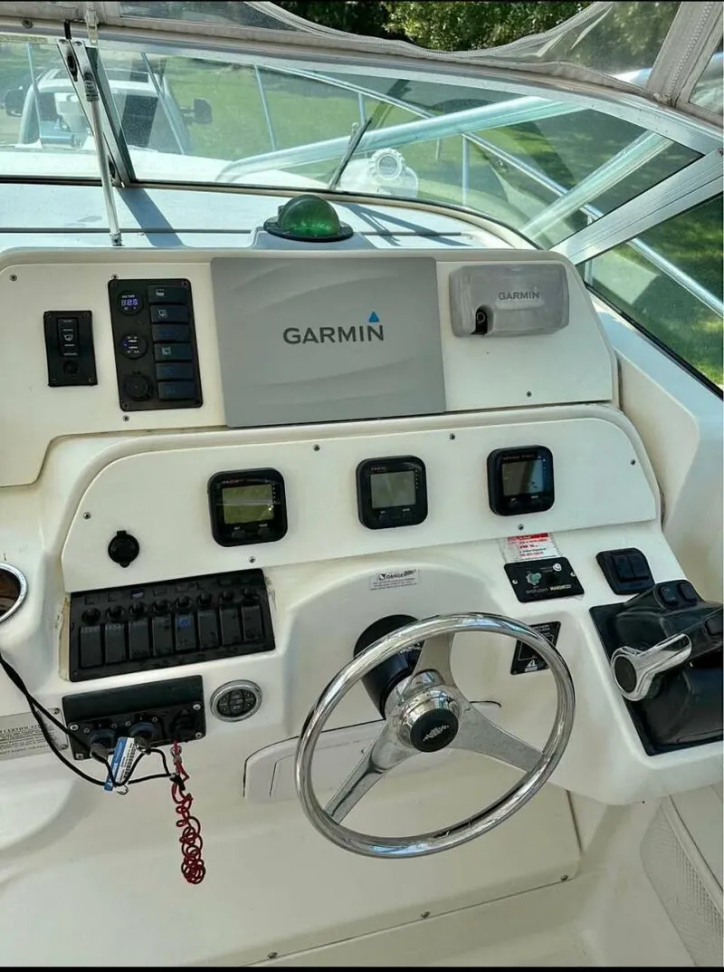 Slide: The Image of Wellcraft 290 Coastal 2000 - 3