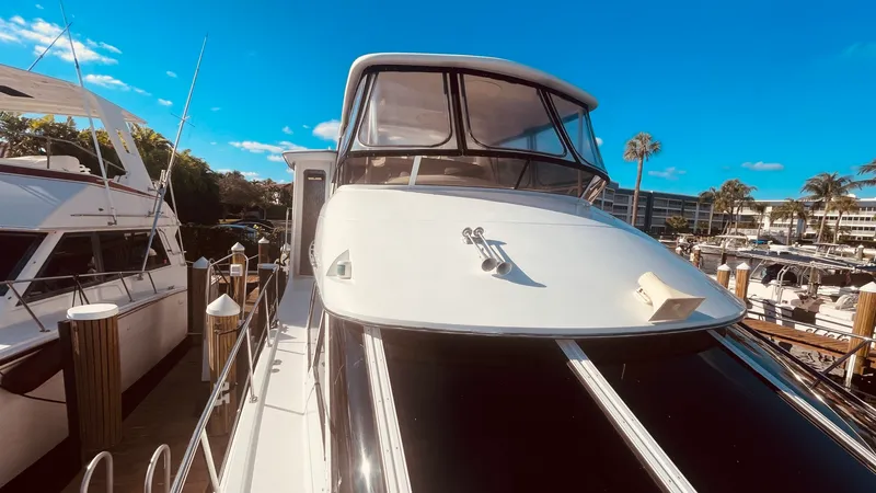 Slide: The Image of Carver Yachts 500 COCKPIT MY 1997 - 64