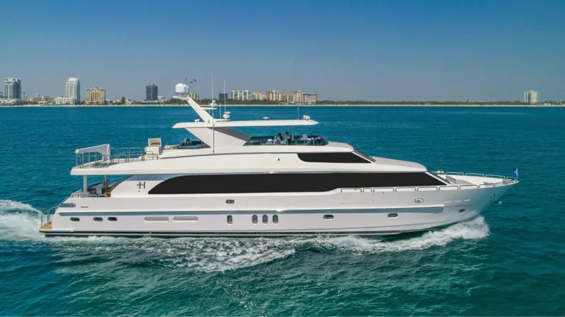 The Image of Hargrave Raised Pilothouse 2018 - 0