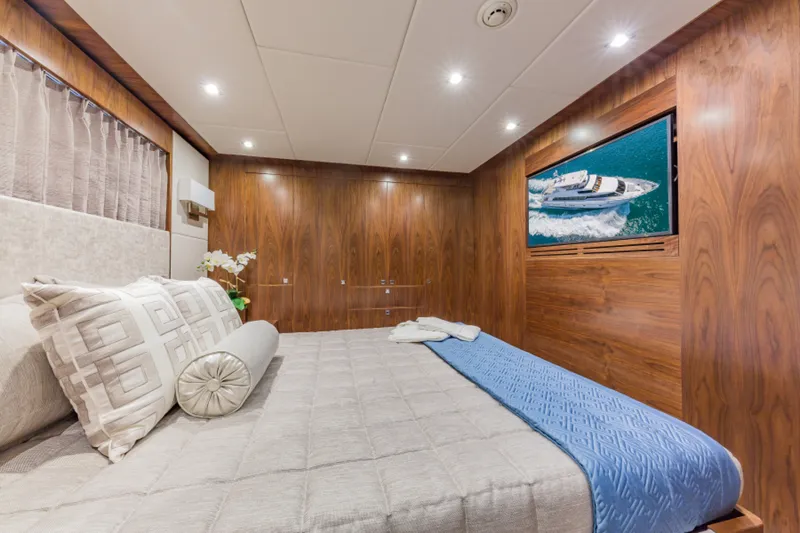Slide: The Image of Hargrave Raised Pilothouse 2018 - 40
