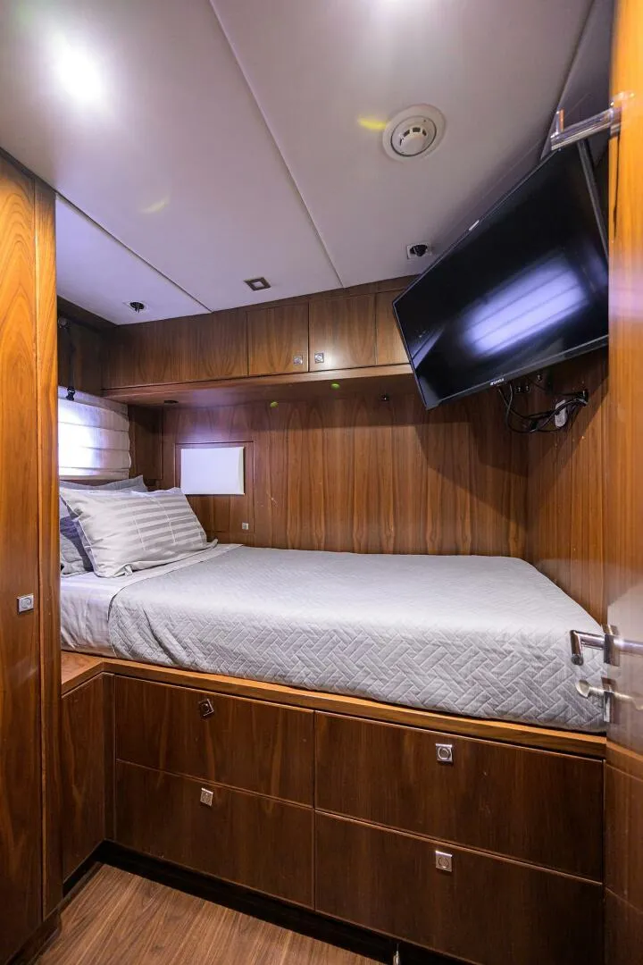 Slide: The Image of Hargrave Raised Pilothouse 2018 - 57