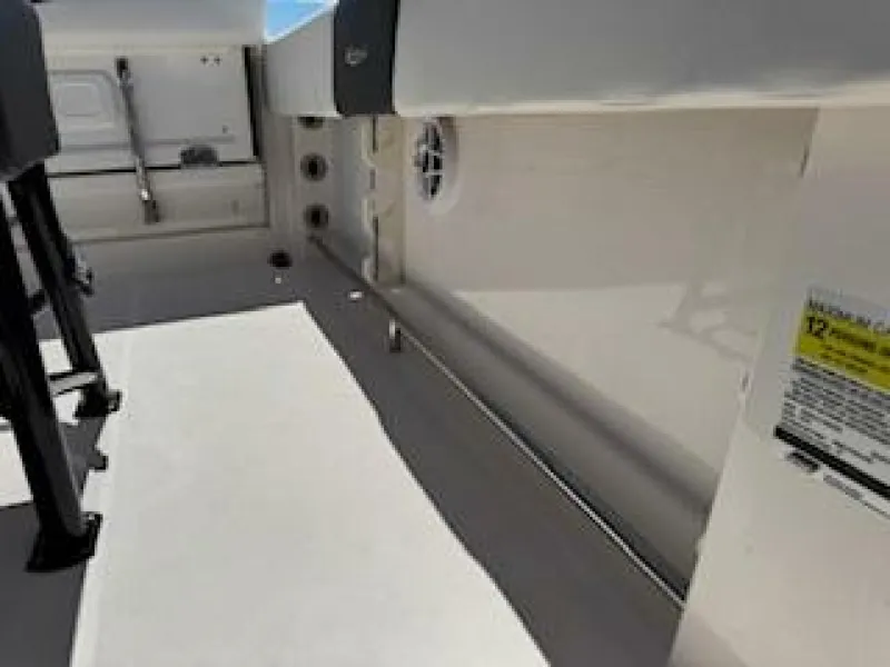 Slide: The Image of Robalo R242 Center Console 2022 - 24