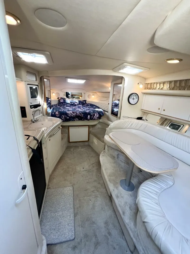 Slide: The Image of Sea Ray 340 Sundancer 2000 - 12