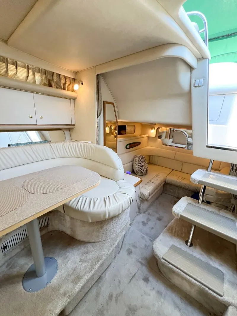 Slide: The Image of Sea Ray 340 Sundancer 2000 - 19