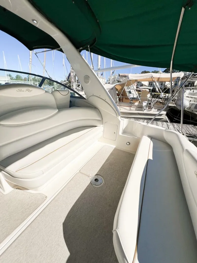 Slide: The Image of Sea Ray 340 Sundancer 2000 - 49