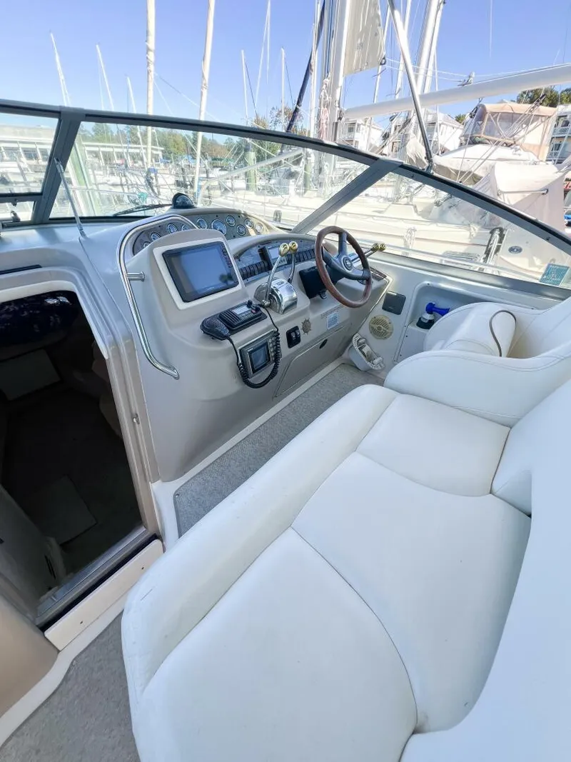 Slide: The Image of Sea Ray 340 Sundancer 2000 - 51