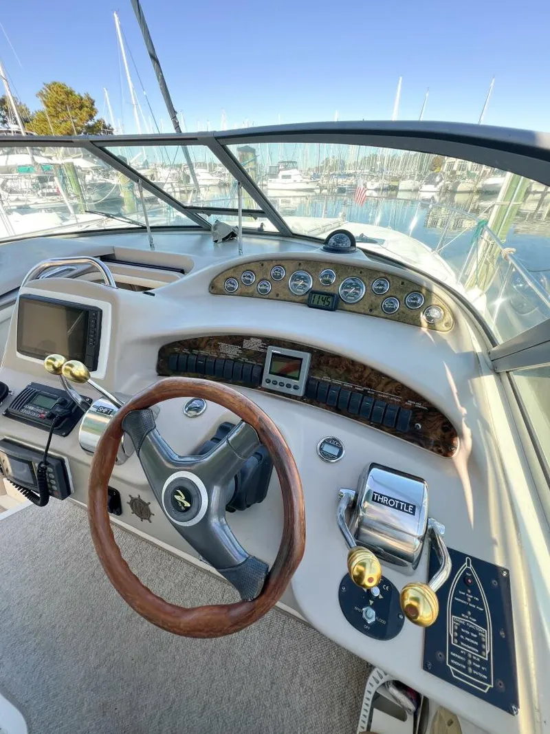 Slide: The Image of Sea Ray 340 Sundancer 2000 - 53