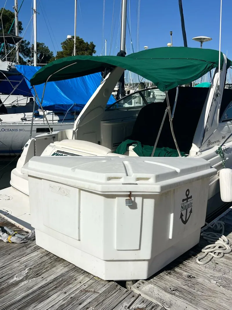 Slide: The Image of Sea Ray 340 Sundancer 2000 - 57