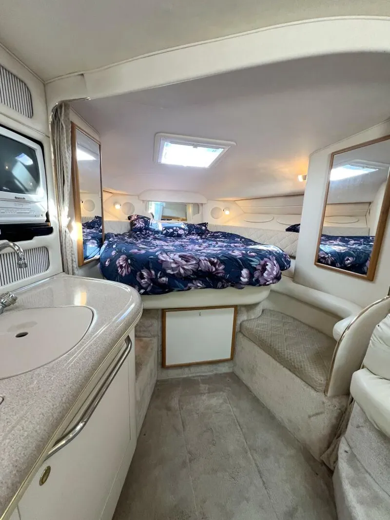 Slide: The Image of Sea Ray 340 Sundancer 2000 - 8