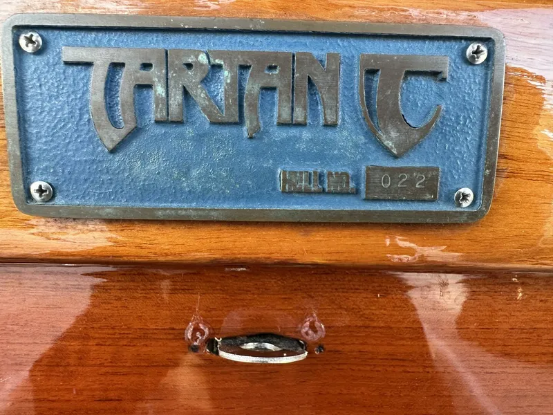 Slide: The Image of Tartan 4600 1999 - 5