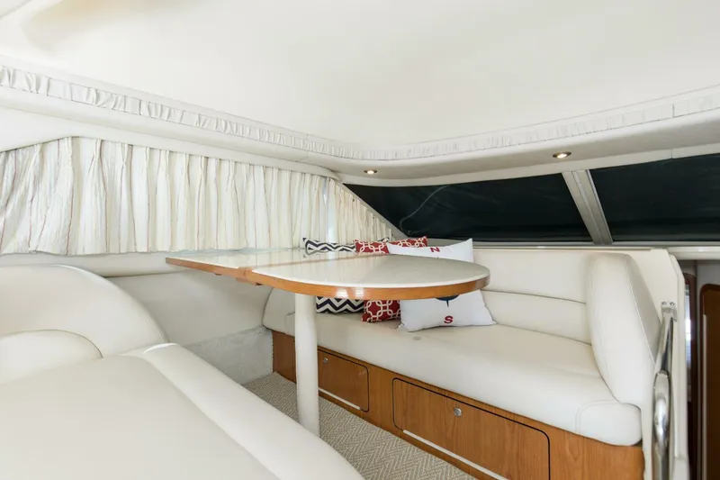 Slide: The Image of Sea Ray 400 Sedan Bridge 2000 - 8
