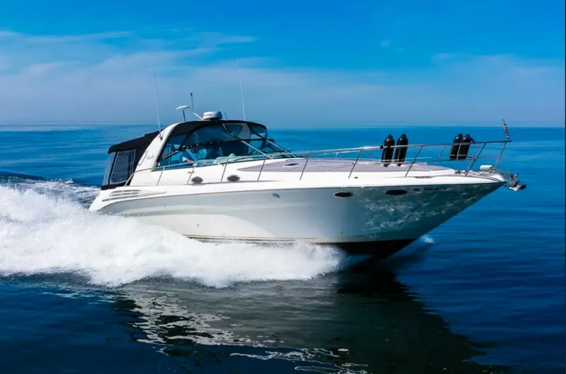 Slide: The Image of Sea Ray 400 Sundancer 1997 - 16
