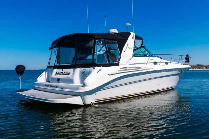 Slide: The Image of Sea Ray 400 Sundancer 1997 - 2