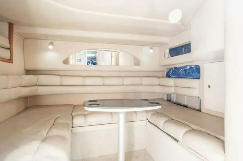 Slide: The Image of Sea Ray 400 Sundancer 1997 - 26