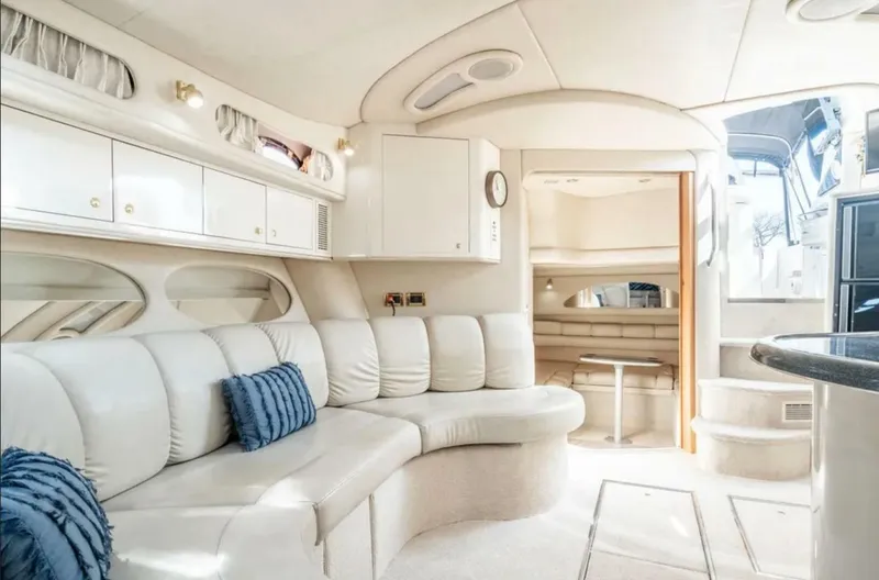 Slide: The Image of Sea Ray 400 Sundancer 1997 - 27