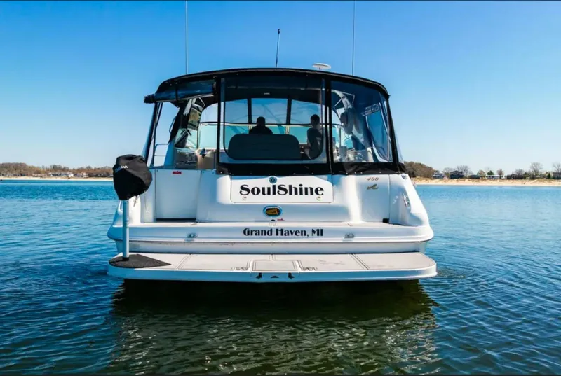 Slide: The Image of Sea Ray 400 Sundancer 1997 - 3
