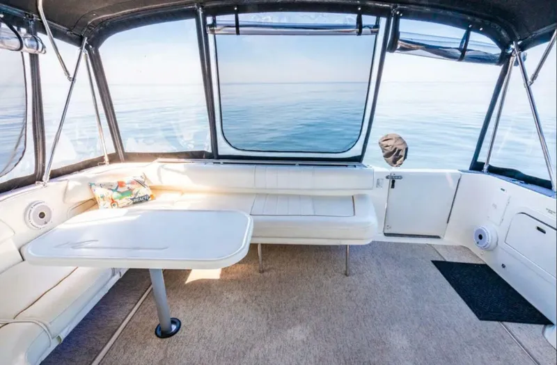 Slide: The Image of Sea Ray 400 Sundancer 1997 - 31