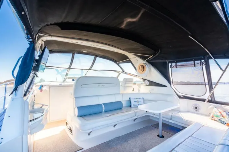Slide: The Image of Sea Ray 400 Sundancer 1997 - 38