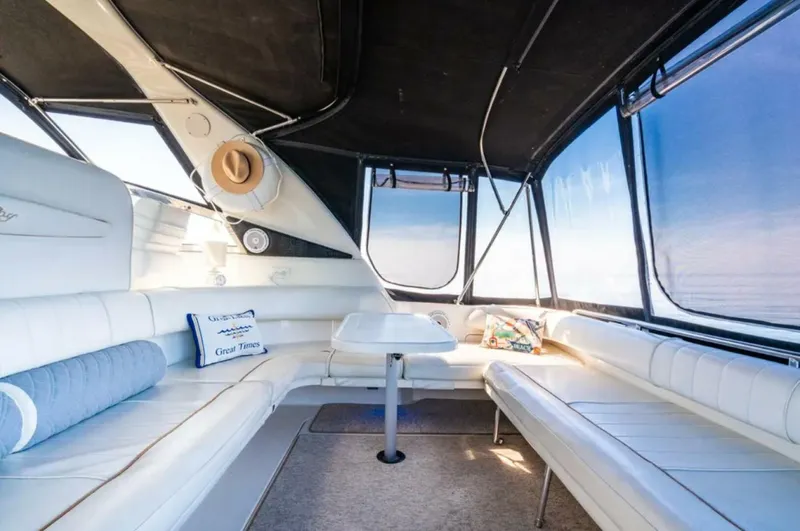 Slide: The Image of Sea Ray 400 Sundancer 1997 - 39