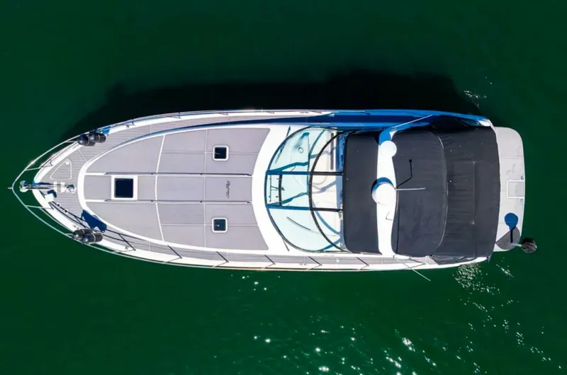 Slide: The Image of Sea Ray 400 Sundancer 1997 - 8